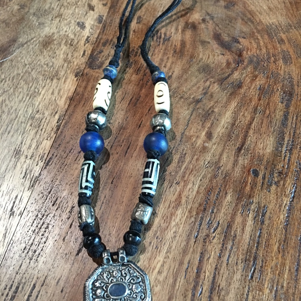Necklace - Picture 2 of 5